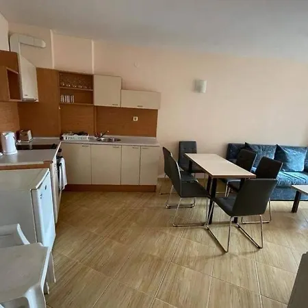 2 Bedroom Apartment In Central Sunny Beach Pool * Slăntjev Brjag